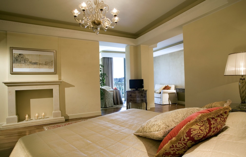 HOTEL TERME NERONIANE 21/72