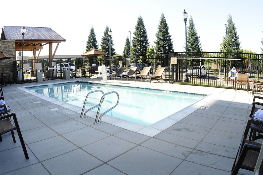 Towneplace Suites Redding 1/31
