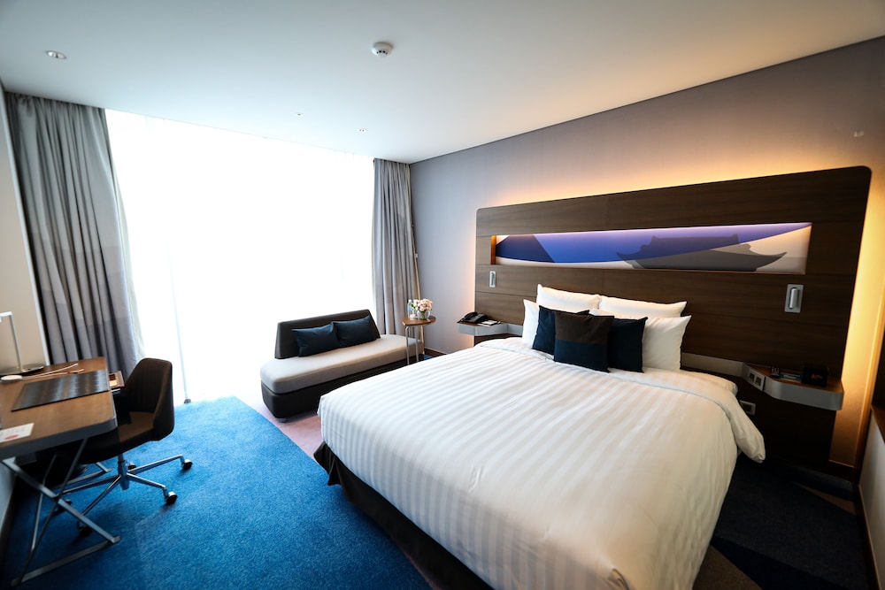 Novotel Ambassador Suwon 20/69