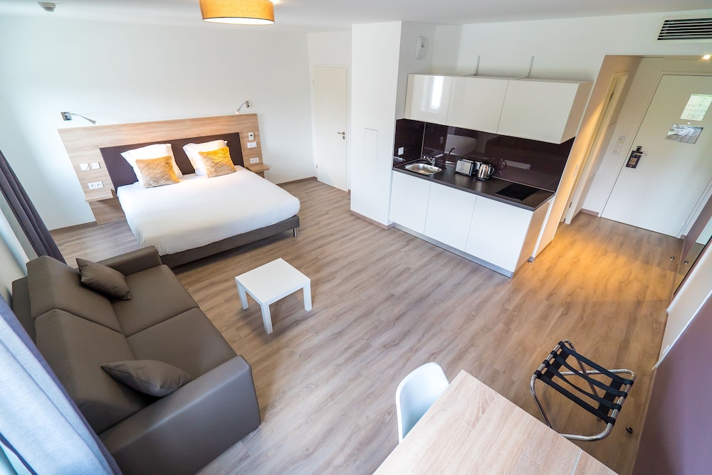 All Suites Appart Hotel Choisy Le Roi 36/48