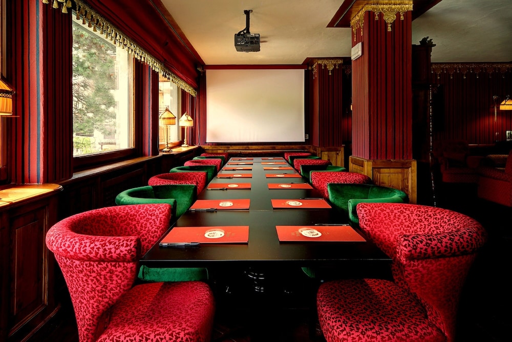 Hotel Miramonti 49/54