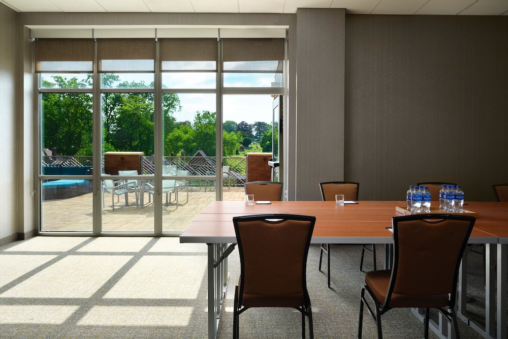 Springhill Suites By Marriott Pittsburgh Mt Lebanon 39/44