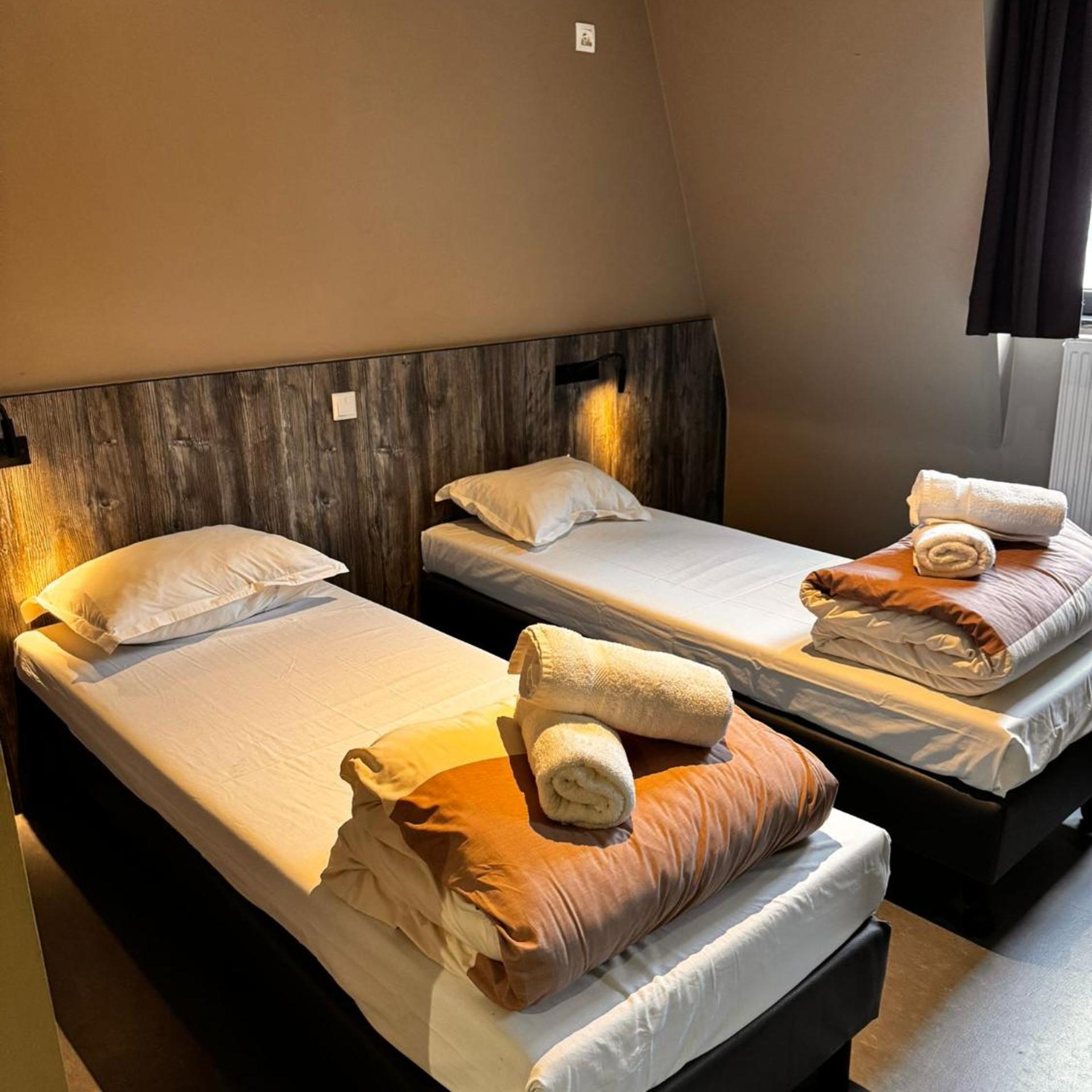 Brxxl5 City Centre Hostel 15/49