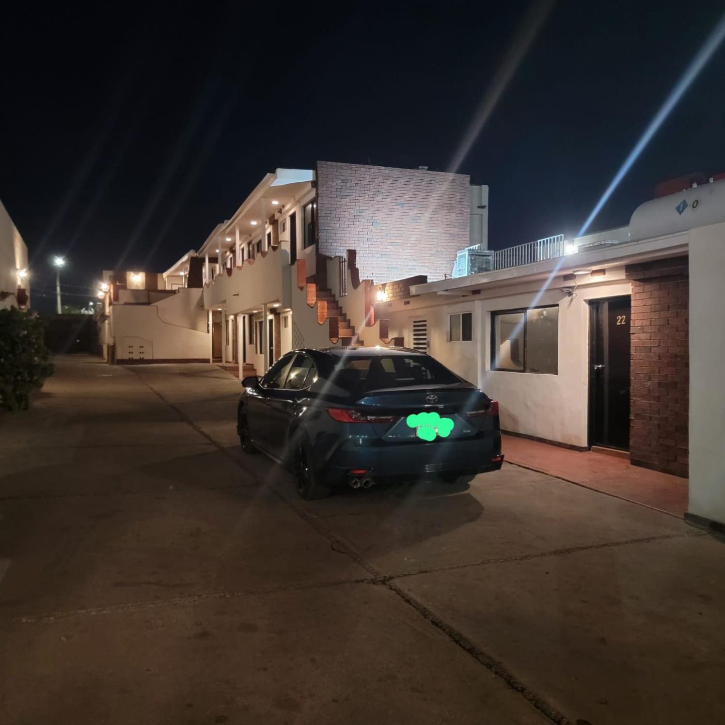 Hotel Villa del Sol Chihuahua 29/35