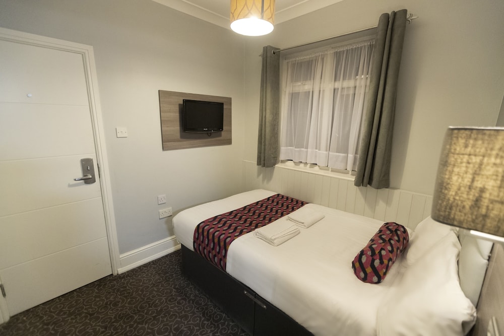 Euro Hotel Hammersmith 26/44