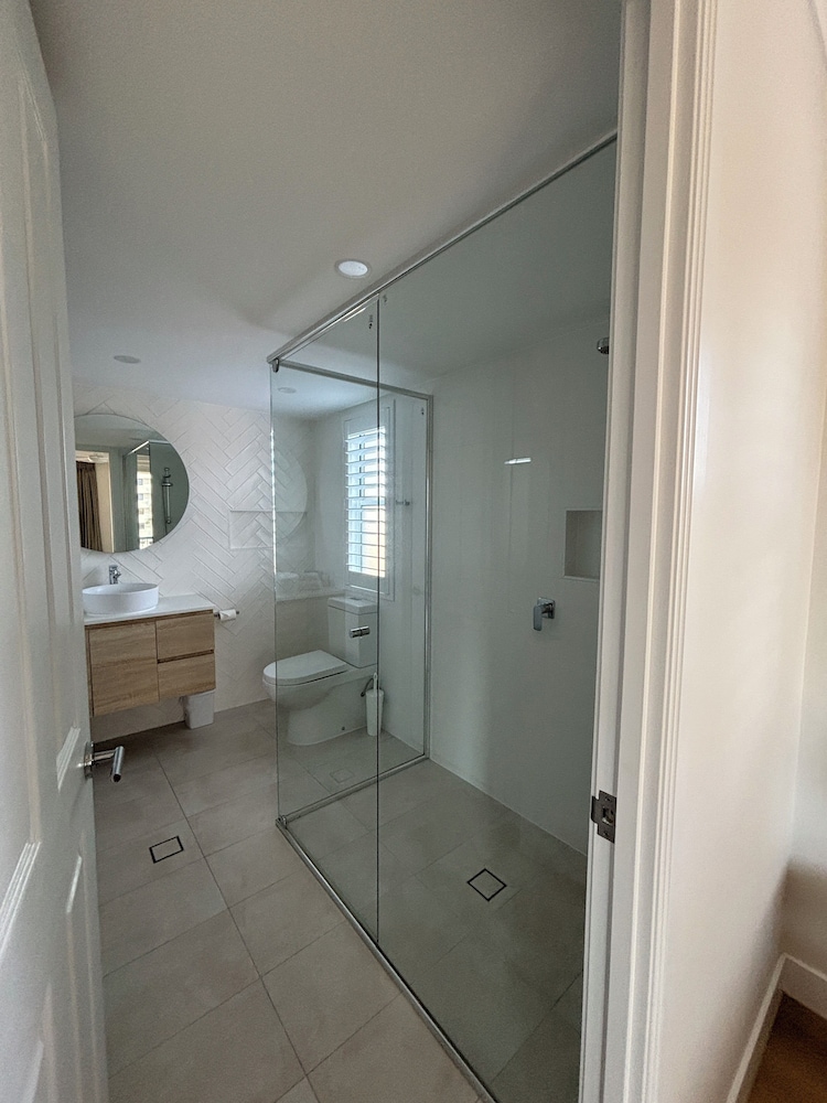 San Mateo on Broadbeach 50/51