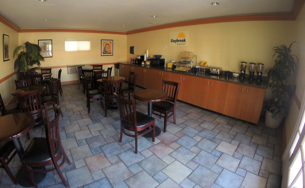 Americas Best Value Inn Blythe 22/24