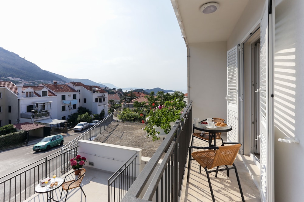 Apartments Villa Providenca 6/56