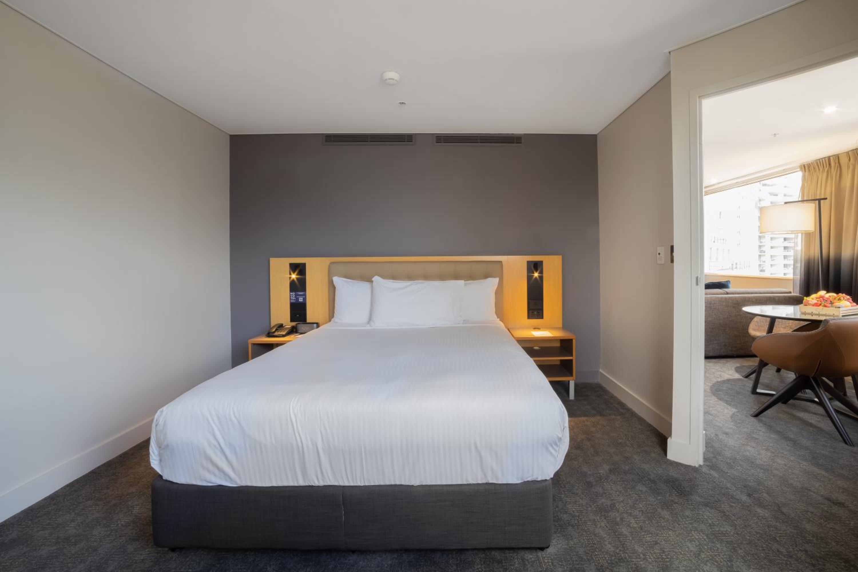 Executive, Double Bed, Darling Harbour View