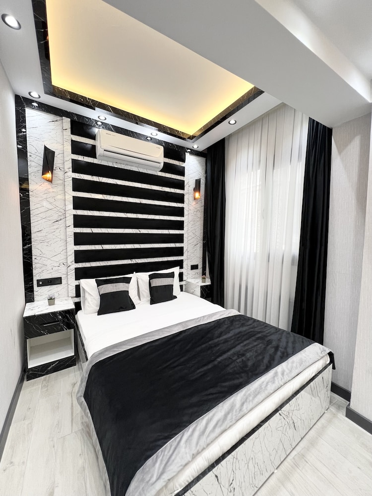 Taksim Larissa Hotel 20/50