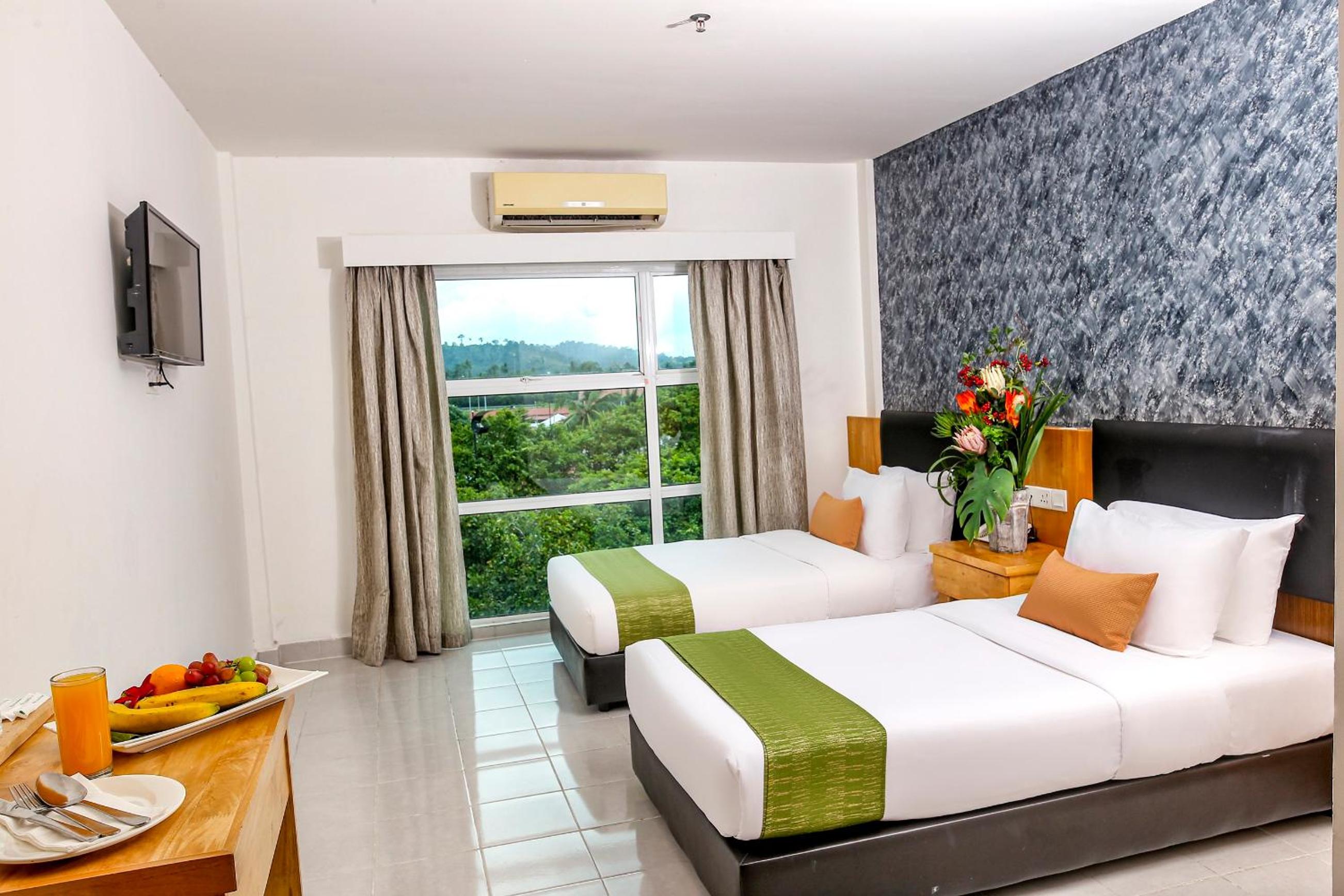 Deluxe, Twin Beds, No Balcony