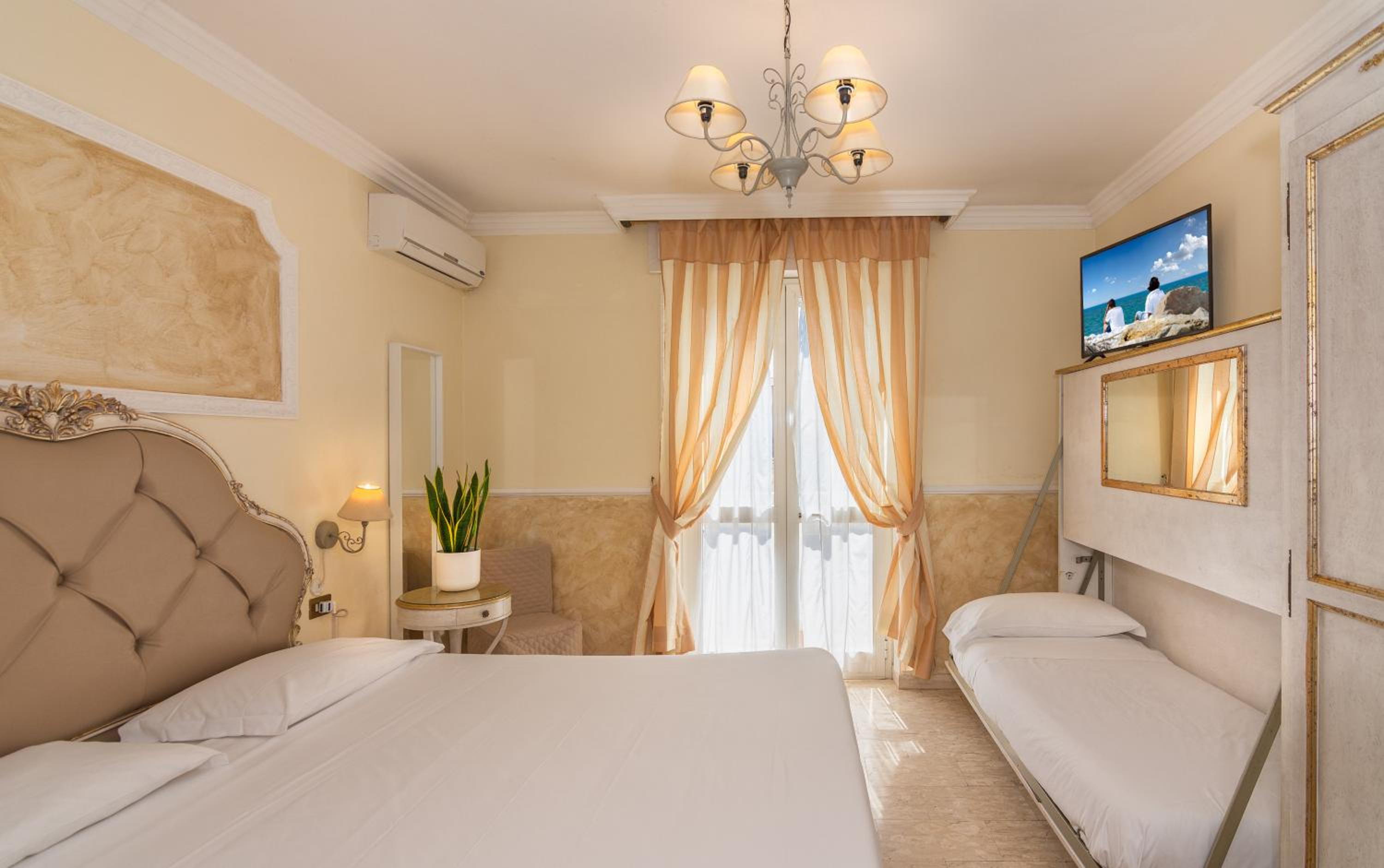 Tahiti Hotel 16/50
