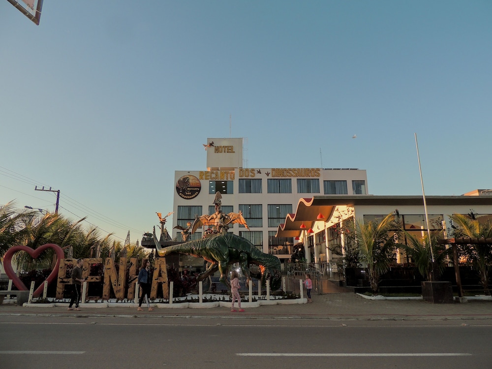 Hotel Recanto dos Dinossauros 5/48