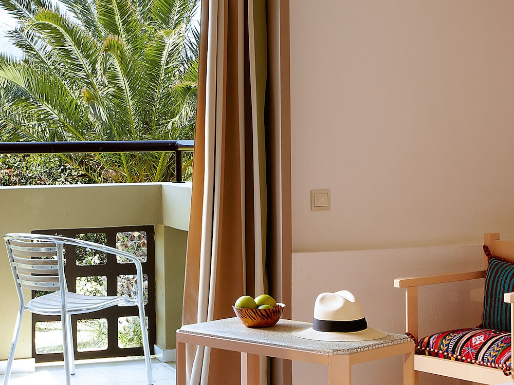 Grecotel Meli Palace 6/45