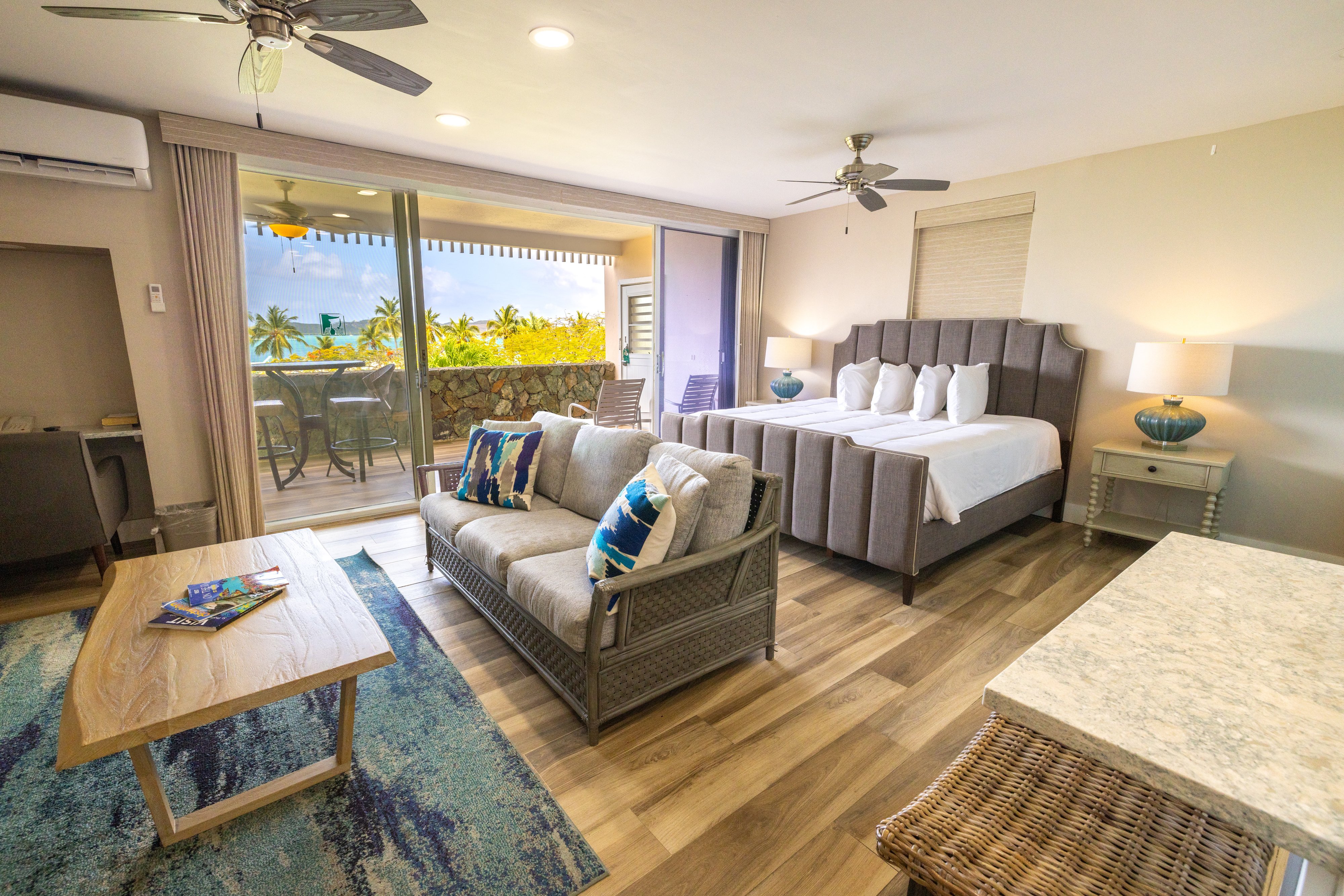 Secret Harbour Beach Resort 19/84