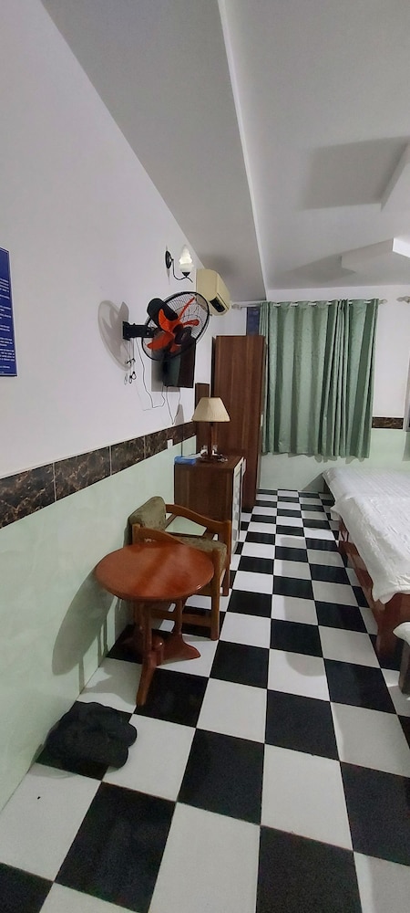 Sao Mai Hotel 31/41