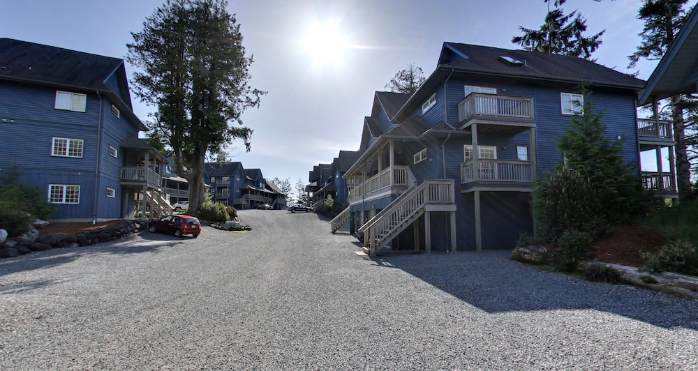 Embarc Ucluelet 31/38