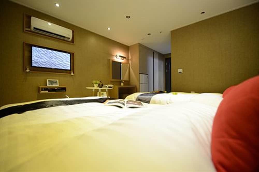 Hotel Graytone Dunsan 18/50