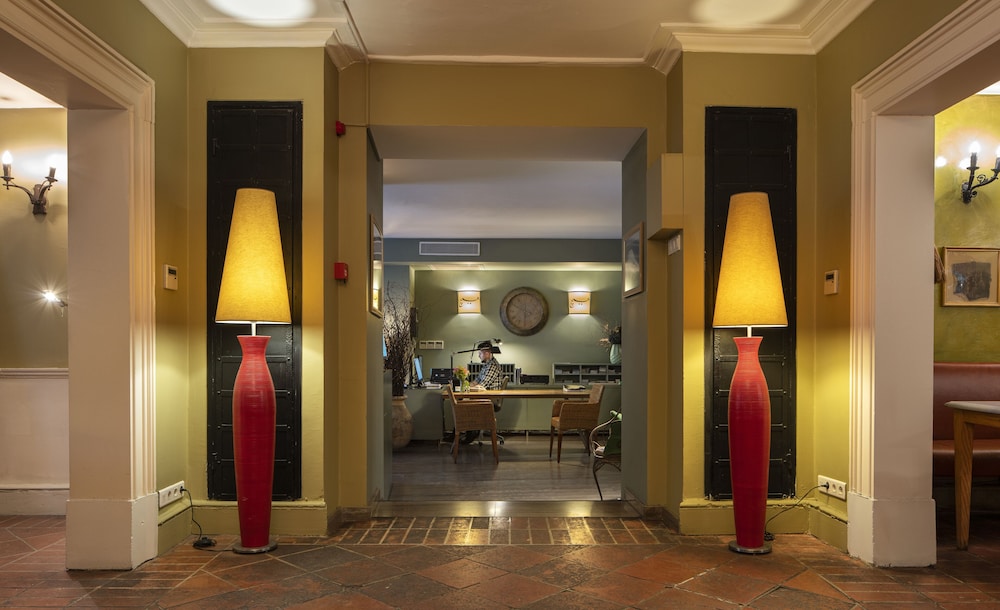 Hotel Ibrahim Pasha 1/34