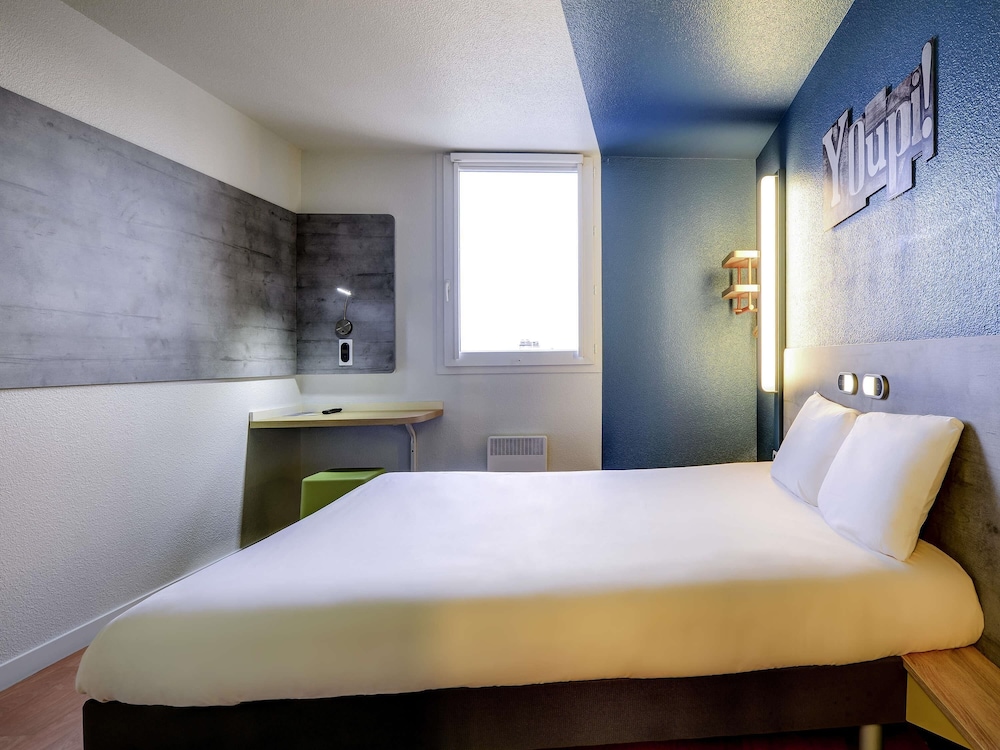 IBIS BUDGET RUEIL MALMAISON 27/47
