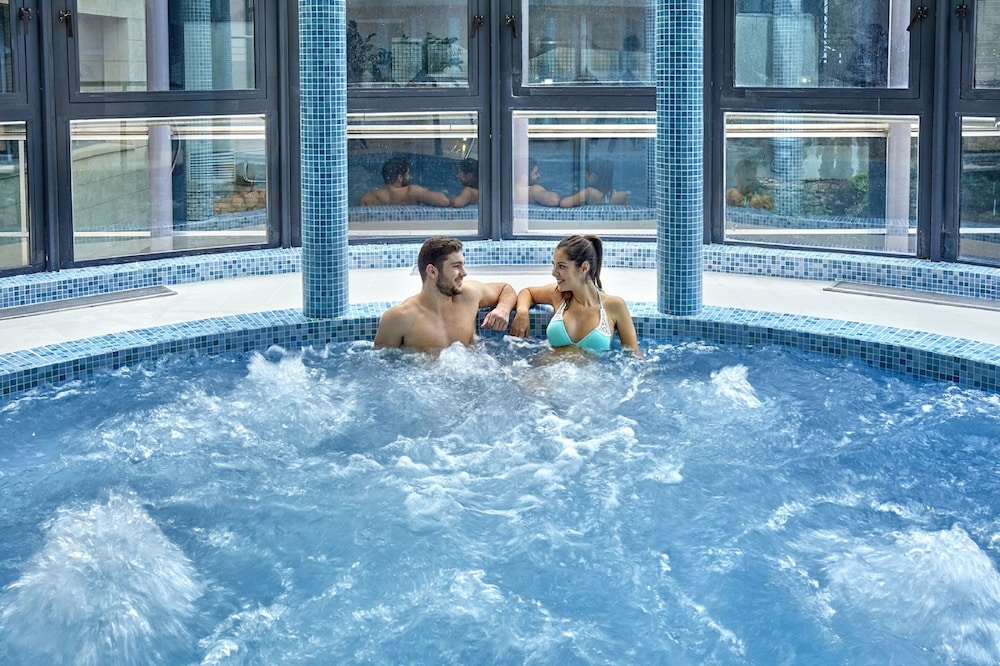 Hotel Aquabella and Spa 16/37
