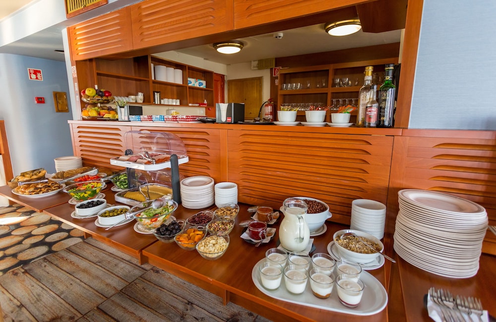 Grand Jules Boat Hotel 26/33