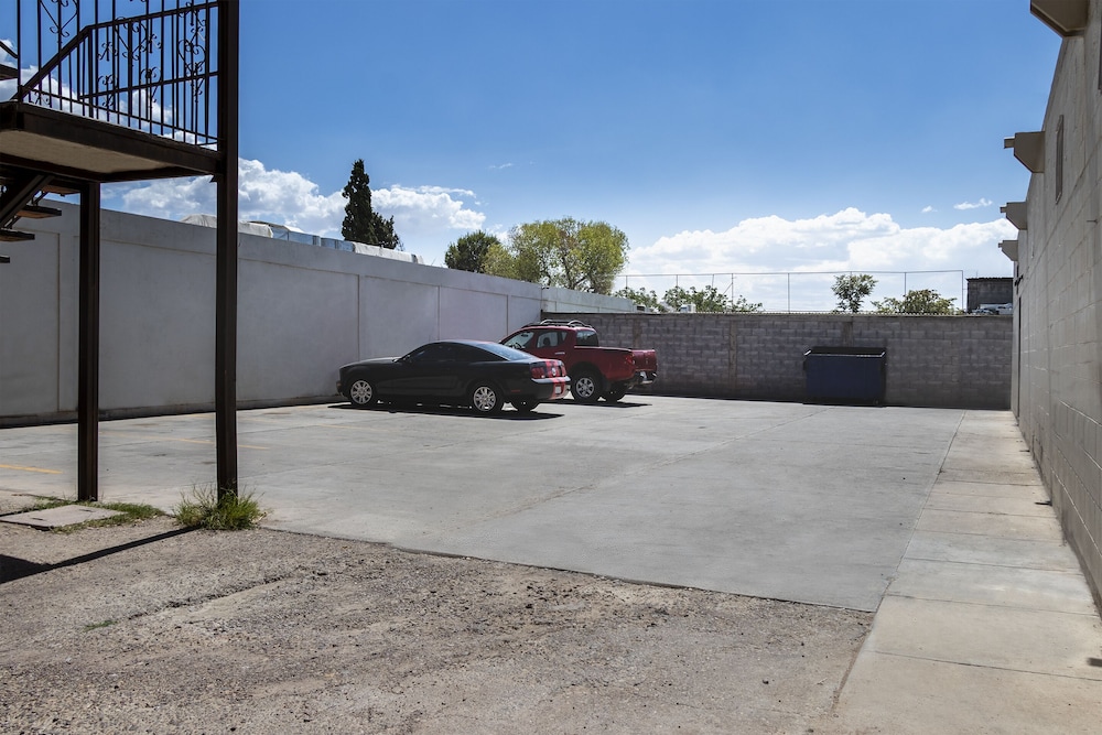 OYO Hotel Real Del Sur, Estadio Chihuahua 44/49