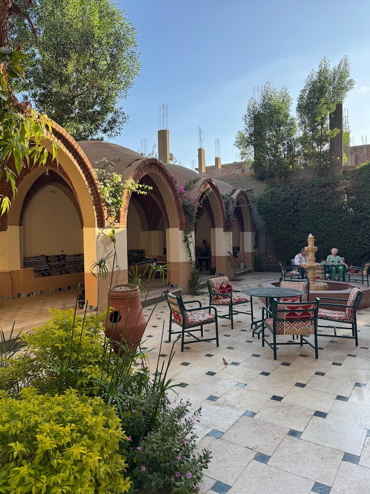 Hotel Sheherazade 41/47