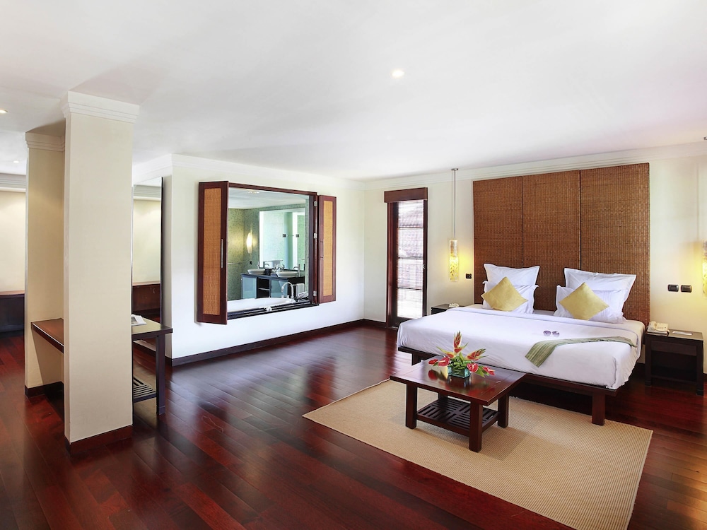 Novotel Bali Nusa Dua Hotel and Residences 8/74