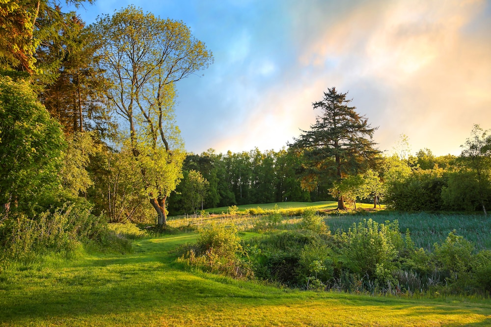 Macdonald Linden Hall Golf Country 67/74