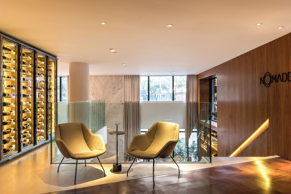 NOMAA HOTEL 45/50