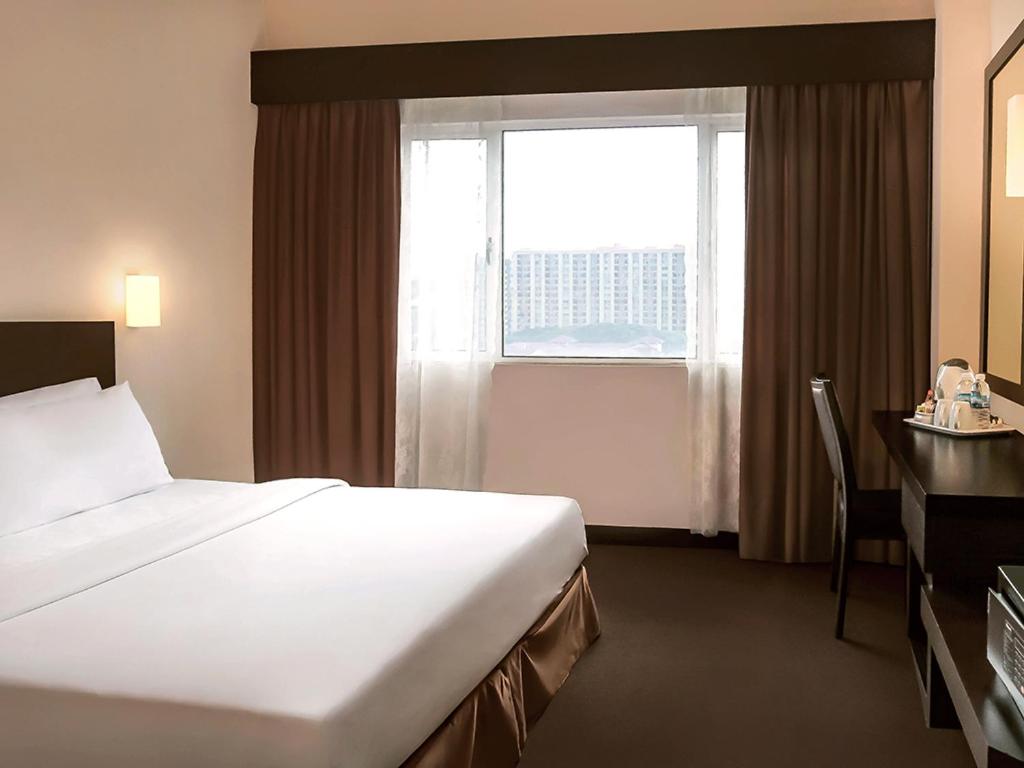 Summer View Hotel 23/47
