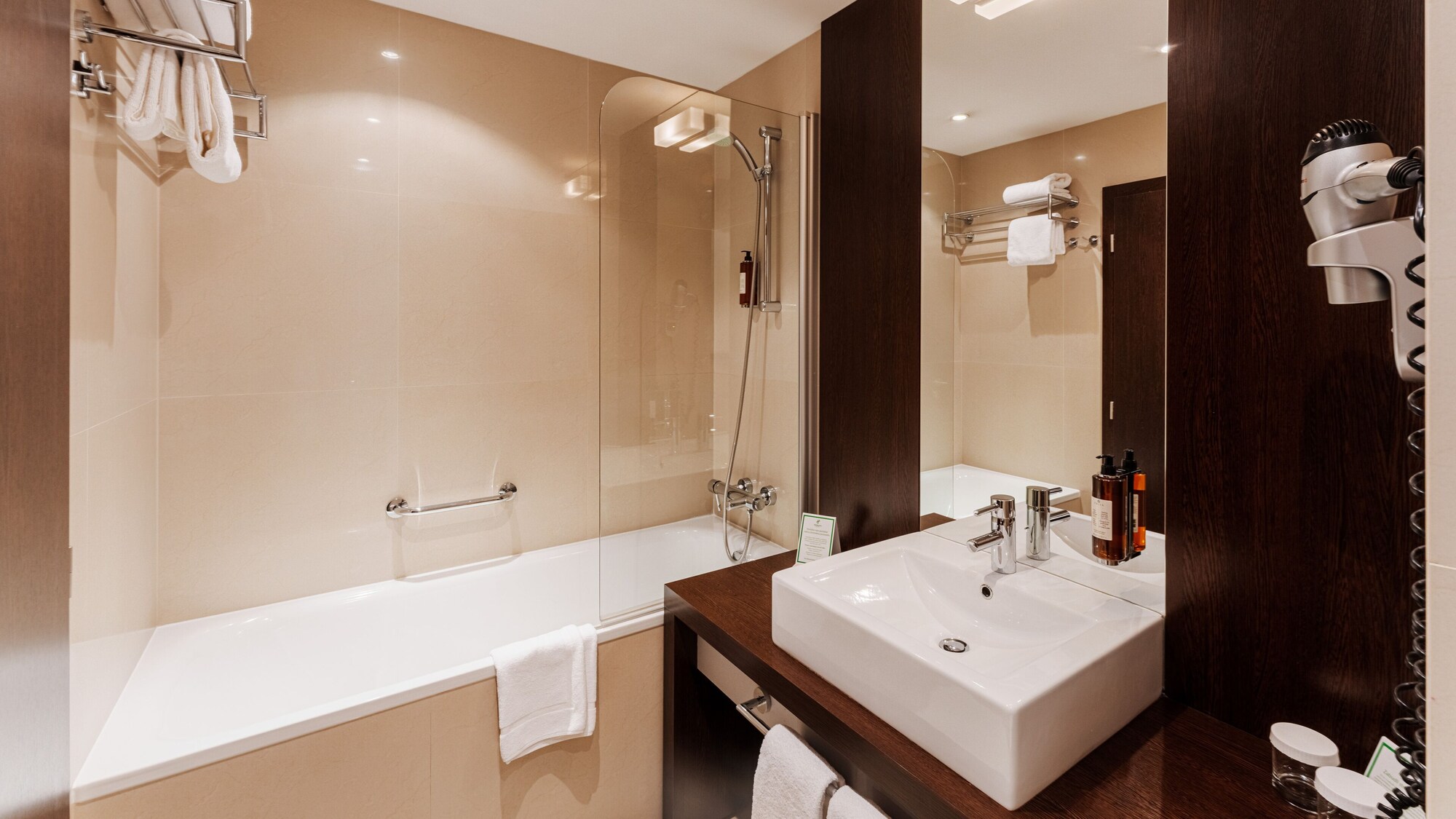 غرفة قياسية بسرير فردي، HOLIDAY INN ZILINA 5/5