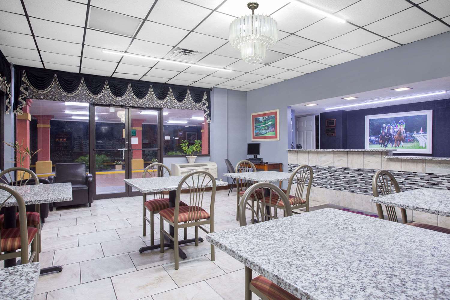 Knights Inn Aiken 19/23