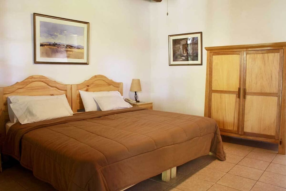 Hacienda Majoro Boutique Resort 6/50