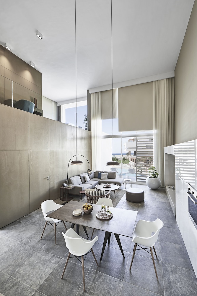 The G Hotel 21/50