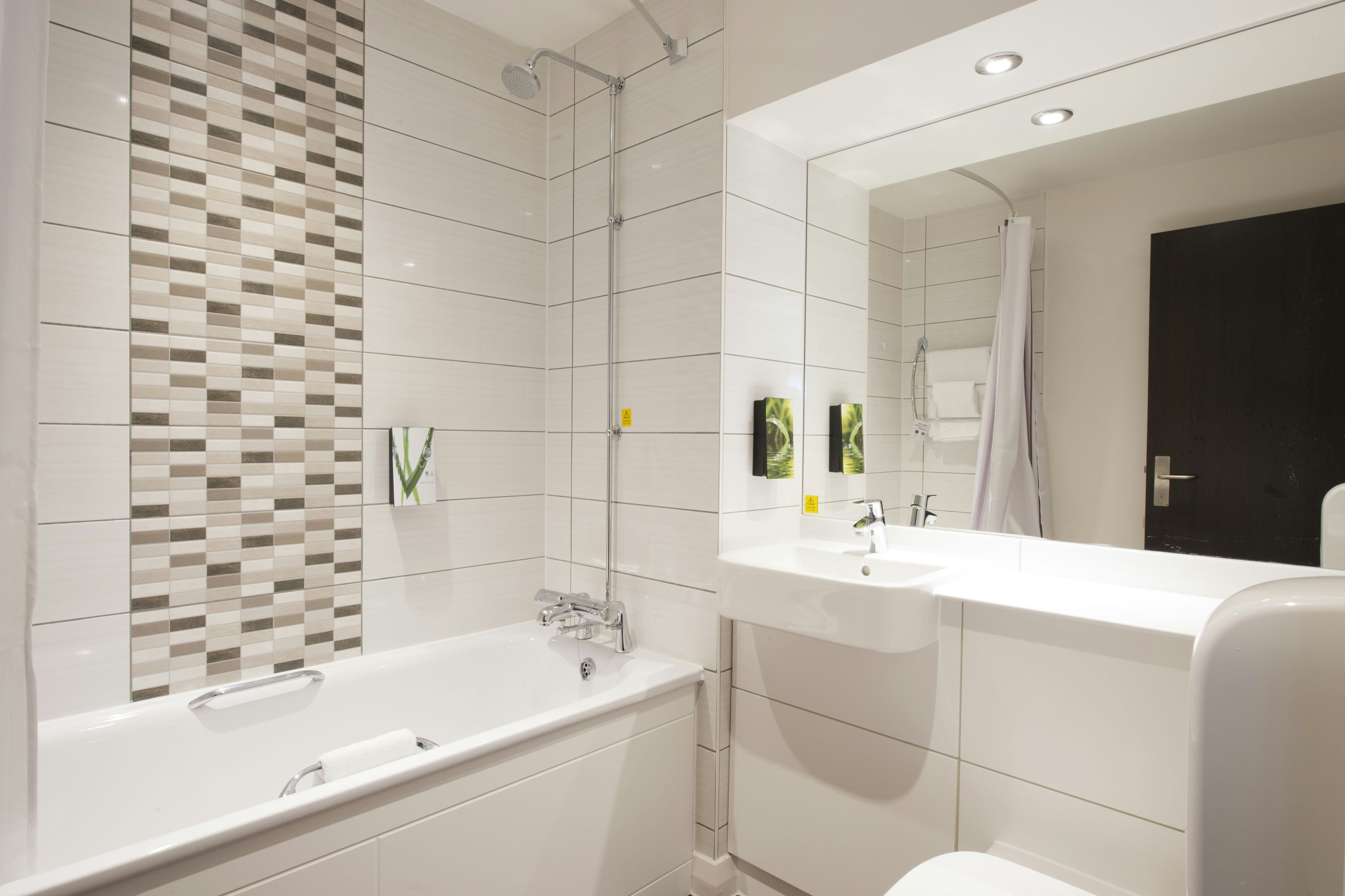 Premier Inn Portsmouth Havant South 28/28