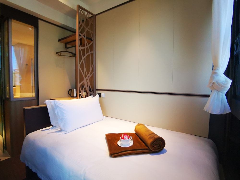 E Hotel Hong Kong 23/50