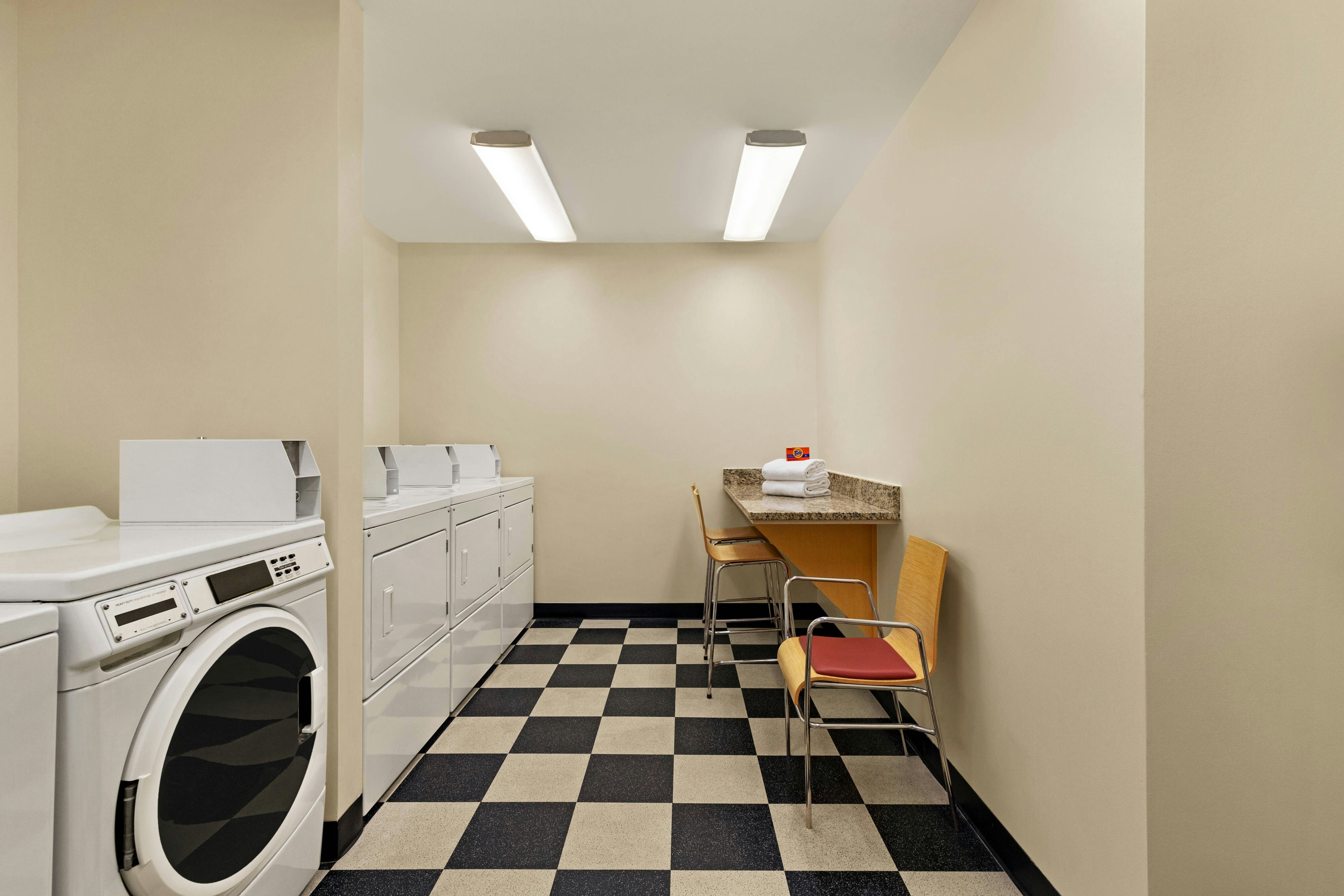 Towneplace Suites Chattanooga Near Hamilton Place 13/14