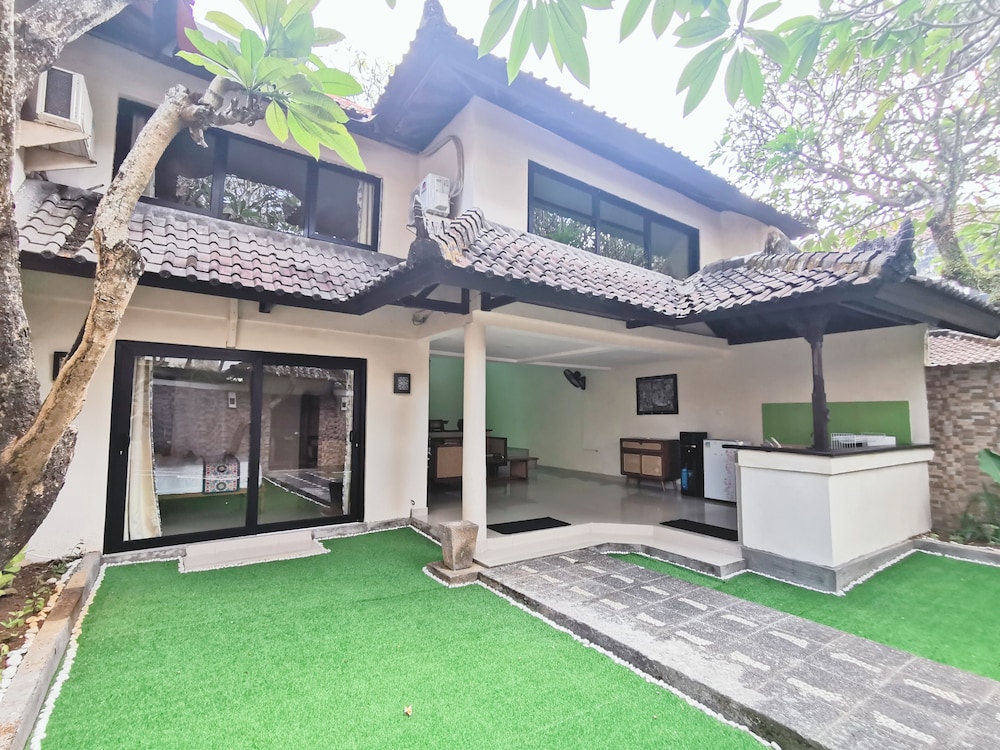 Kumpul Kumpul Villa Iii Seminyak 6/55