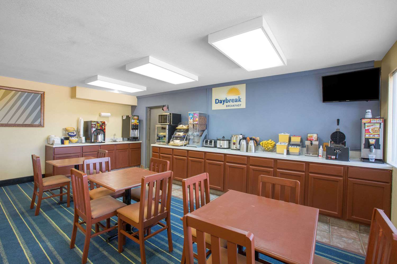 Days Inn by Wyndham Grand Island 17/24