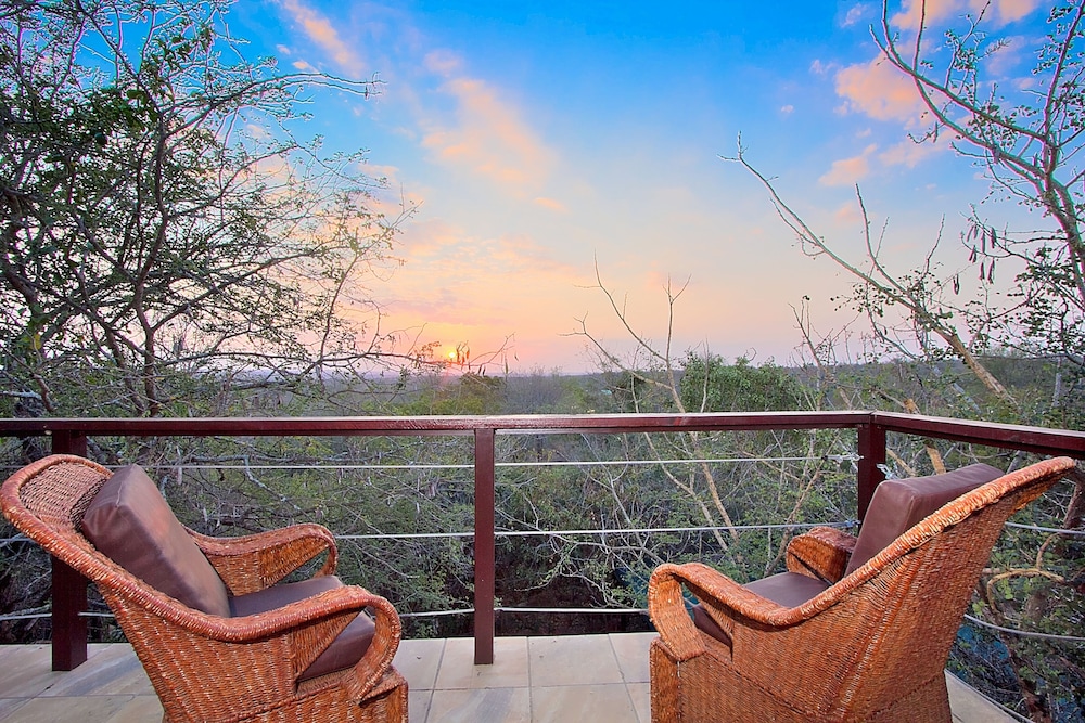 Royale Marlothi Safari Lodge 52/73