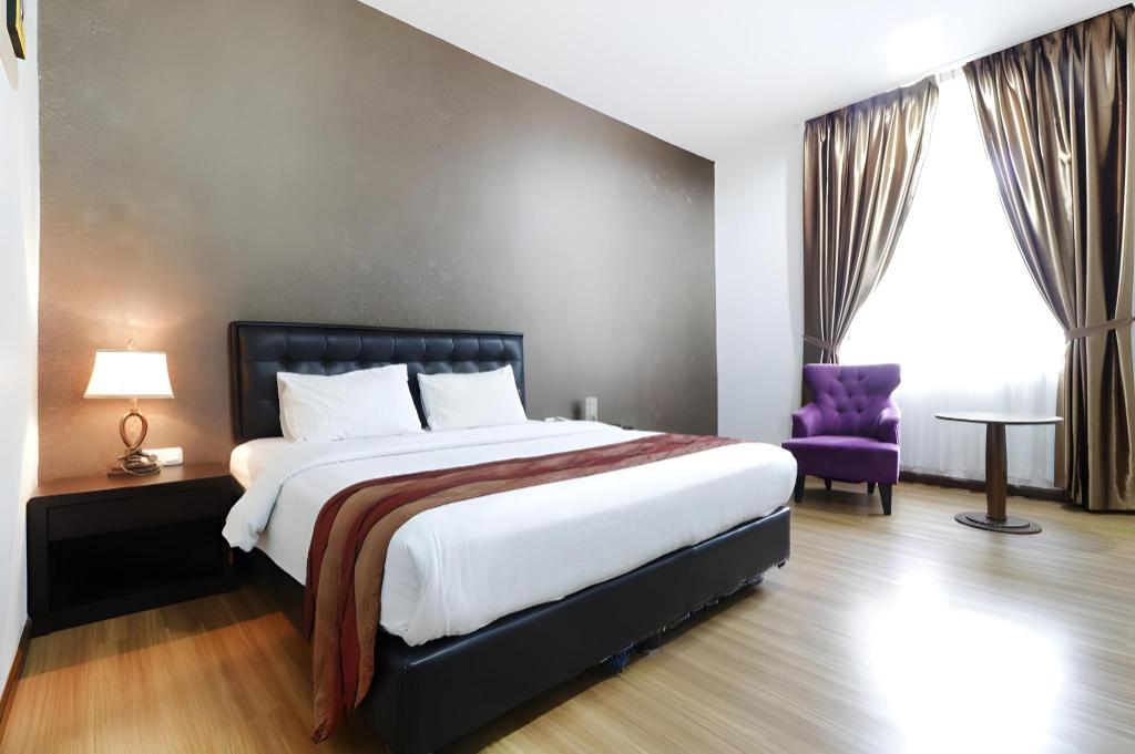 Grand Kanaya Hotel 17/50
