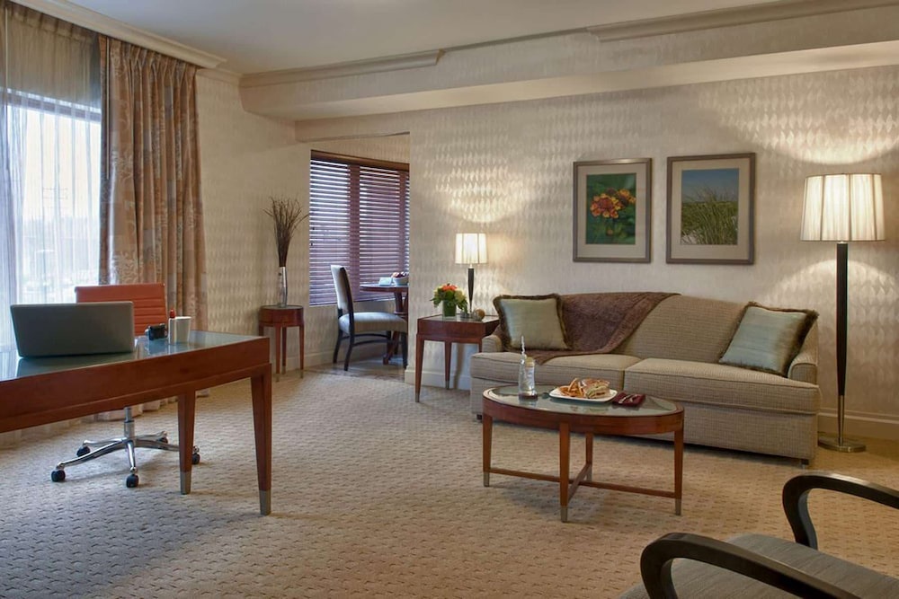 Viana Hotel and Spa, Trademark Collection by Wyndham 55/72