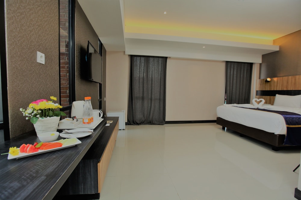 Fitra Hotel Majalengka 15/43