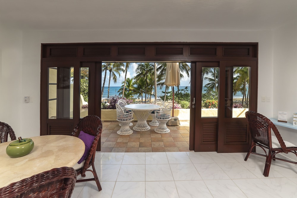 Cabarete Palm Beach Condos 35/50