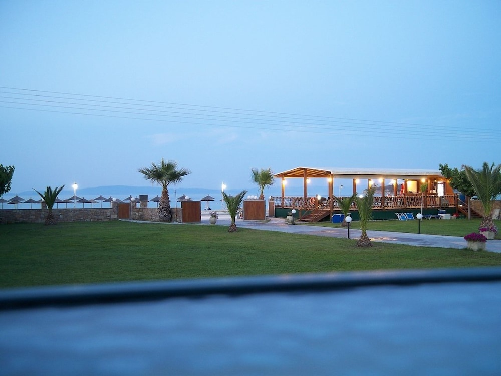 Meltemi Rooms 19/20