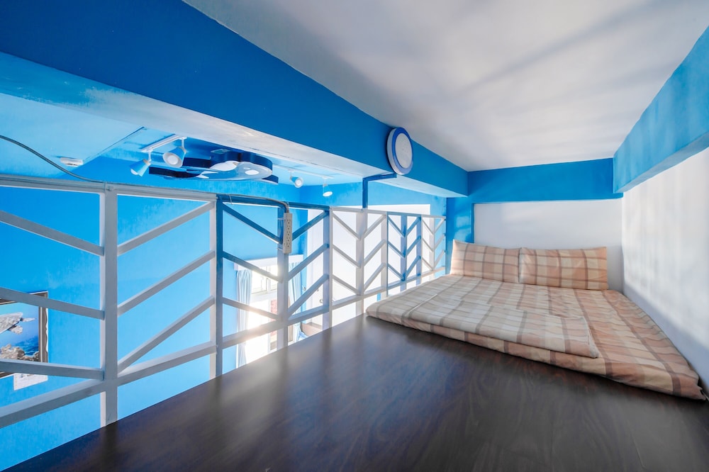 Ocean B&B 18/50