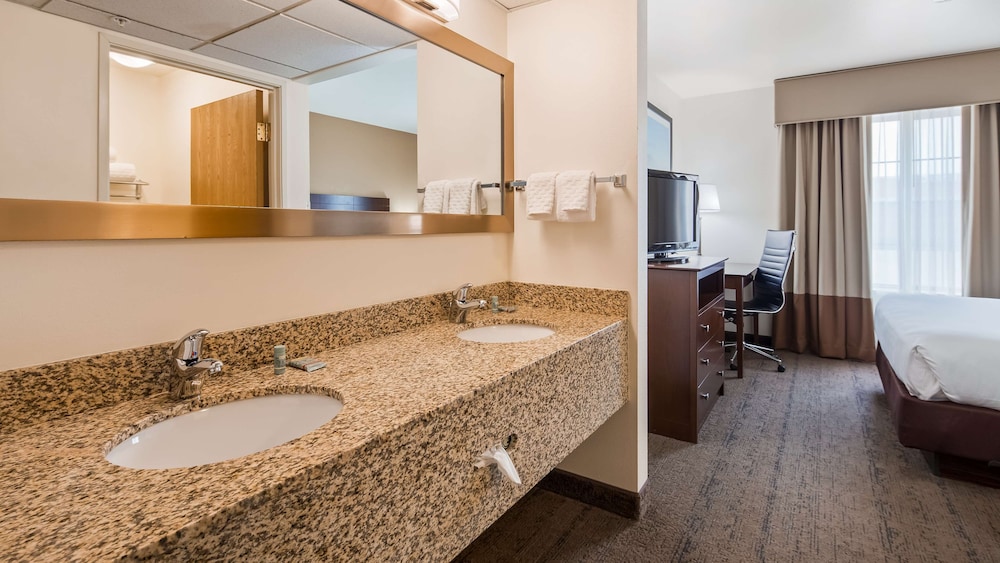 Best Western Yellowstone Crossing 17/43