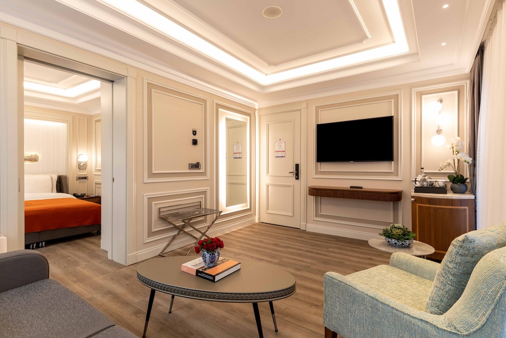 Amiral Palace Boutique Hotel 55/74